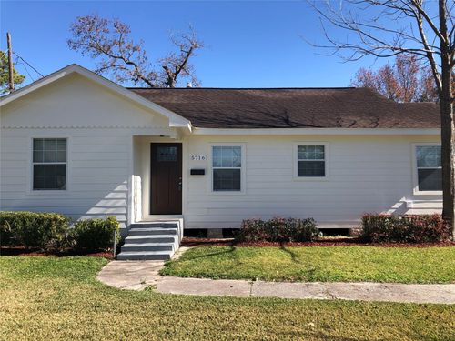 5716 Robertson St, Houston, TX, 77009-1452 | Card Image