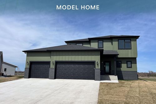 7341 101st Ave S, Horace, ND, 58047-9004 | Card Image
