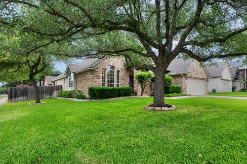 9008 Braesgate Cv, Austin, TX, 78717-4816 | Card Image