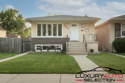 7816 Latrobe Avenue, Burbank, IL, 60459 | Card Image