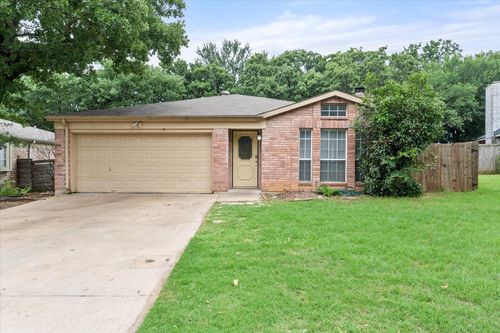 1217 Hidden Creek Dr, Mansfield, TX, 76063-6211 | Card Image
