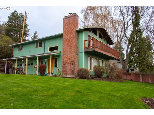 101 Penn Ave, La Grande, OR, 97850-1526 | Card Image