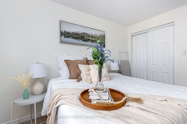 480 Sedan Cres, House attached with 4 bedrooms, 2 bathrooms and 3 parking in Oshawa ON | Image 13