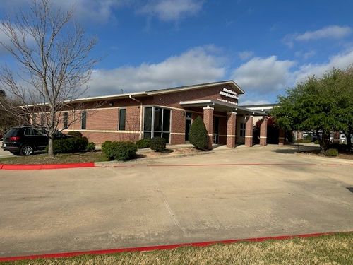 870 Ne Loop 286, Paris, TX, 75460-2134 | Card Image