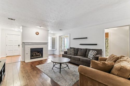 19 Normandy Ct Ne, Atlanta, GA, 30324-2934 | Card Image