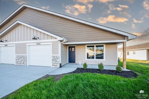 4658 Pierce Dr, Manhattan, KS, 66502-4930 | Card Image