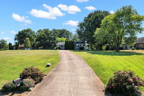 600 Rockholt Ln, Georgetown, TN, 37336-6623 | Card Image