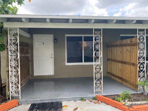 1-2-2215 Adams St, Hollywood, FL, 33020-5340 | Card Image