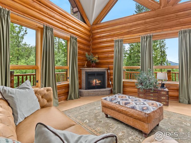 287 S Skinner Rd, House other with 2 bedrooms, 3 bathrooms and null parking in Allenspark CO | Image 7