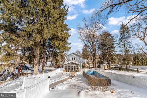 5012 Erbs Bridge Rd, MECHANICSBURG, PA, 17050-2430 | Card Image