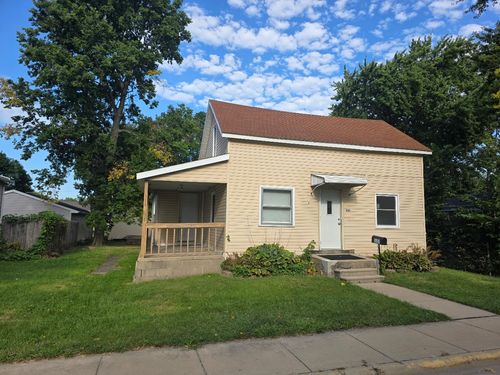 907 Wilson Ave, Sterling, IL, 61081-2567 | Card Image