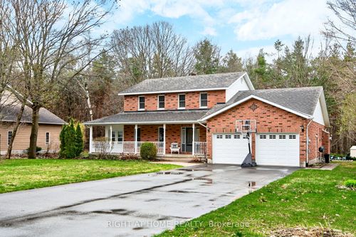 77 Cambridge Street, Penetanguishene, ON, L9M1G7 | Card Image