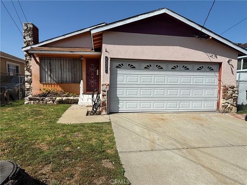 3229 W 108th St, Inglewood, CA, 90303-2018 | Card Image