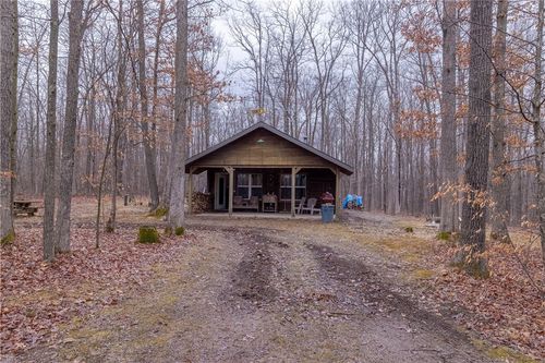 10646 Capital Rd, Thorp, WI, 54771 | Card Image