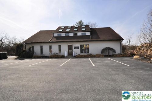 1038 Trexlertown Rd, Breinigsville, PA, 18031-1665 | Card Image