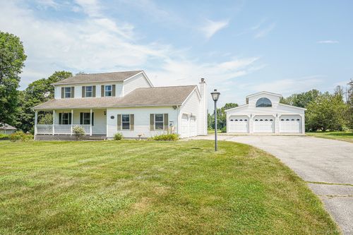66 Heritage Rd, Putnam, CT, 06260-2713 | Card Image