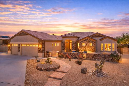 2708 Discovery Rd, Bullhead City, AZ, 86442-8836 | Card Image