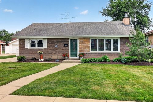 51 W Marilyn Ter, Addison, IL, 60101-2649 | Card Image