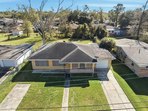 2140 11th St Street, Lake Charles, LA, 70601 | Card Image