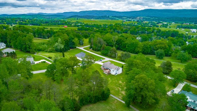 19 Lower Brow Rd, House other with 5 bedrooms, 4 bathrooms and null parking in Dunlap TN | Image 81
