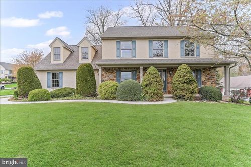 402 Stuben Dr, ELVERSON, PA, 19520-9265 | Card Image