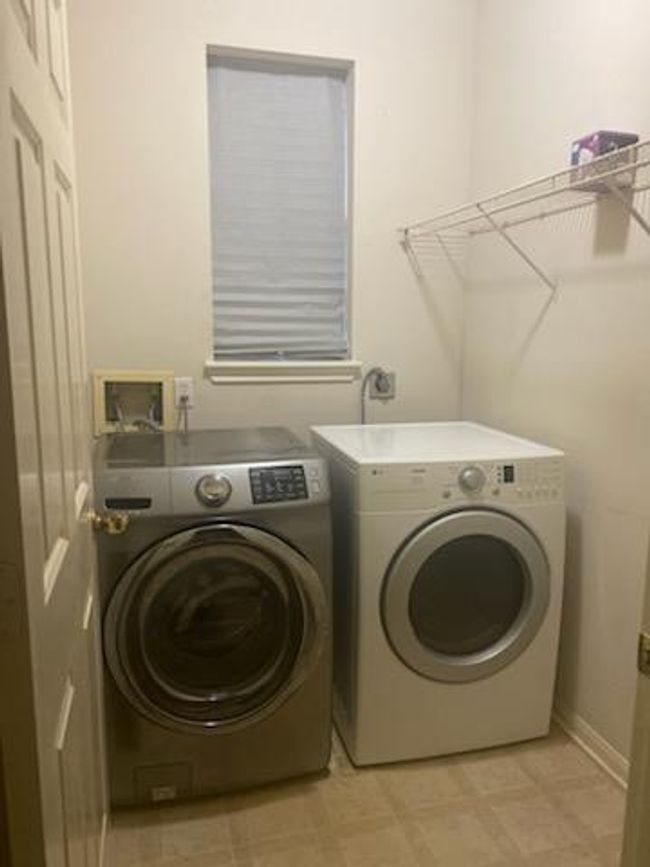 Washer and Dryer stays | Image 20