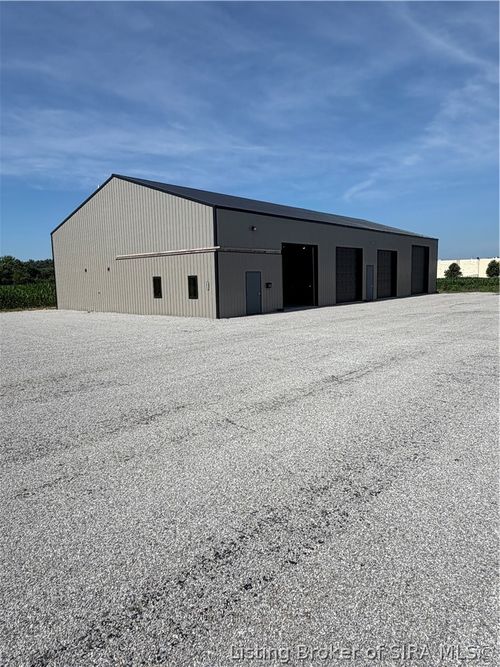 3339 N Shun Pike Rd, Madison, IN, 47250 | Card Image