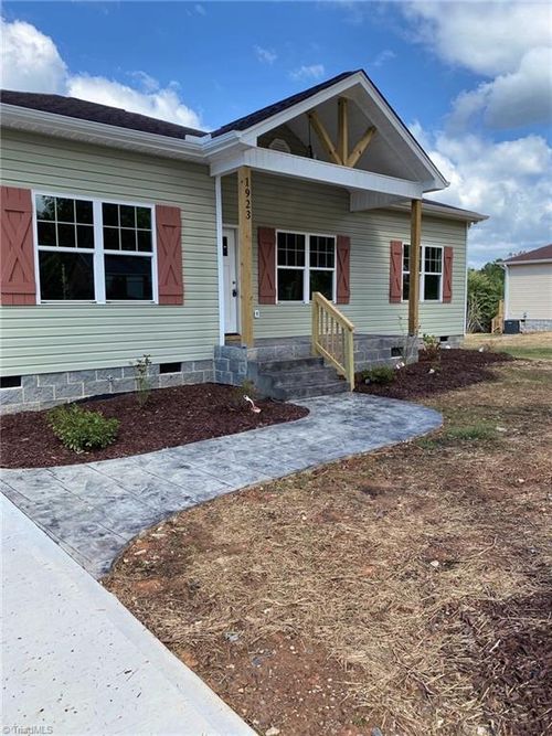 1923 South Ave, Eden, NC, 27288-4247 | Card Image