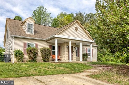 7600 Fox Hunt Ct, CLINTON, MD, 20735-3063 | Card Image