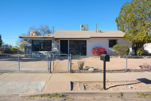 1933 E Granito Vista, Tucson, AZ, 85713 | Card Image