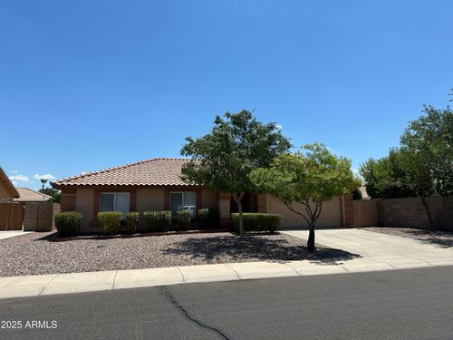 2213 S Tucana Ln, Gilbert, AZ, 85295-3764 | Card Image