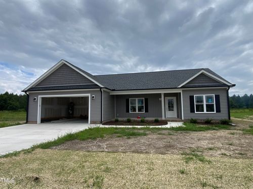 202 Rae Dr, Pikeville, NC, 27863-4703 | Card Image
