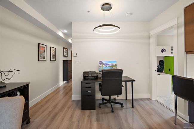 302 - 7161 West Saanich Rd, Condo with 2 bedrooms, 1 bathrooms and 1 parking in Central Saanich BC | Image 11