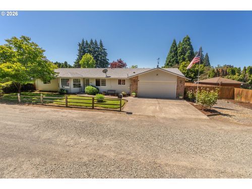 204 Miller St, Molalla, OR, 97038-9179 | Card Image
