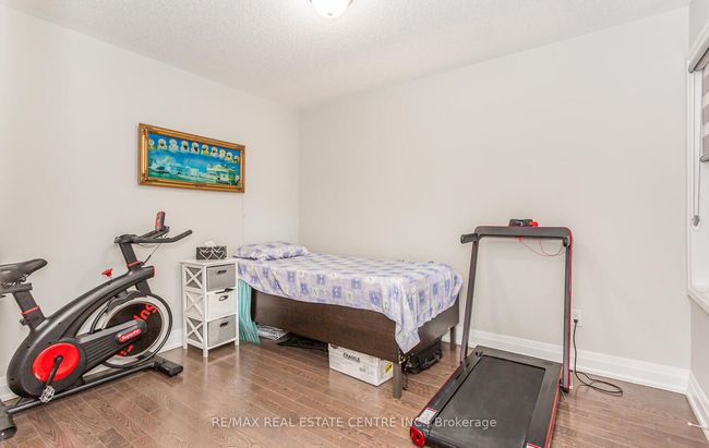 3 Dalbeattie Dr, House attached with 4 bedrooms, 3 bathrooms and 1 parking in Brampton ON | Image 34