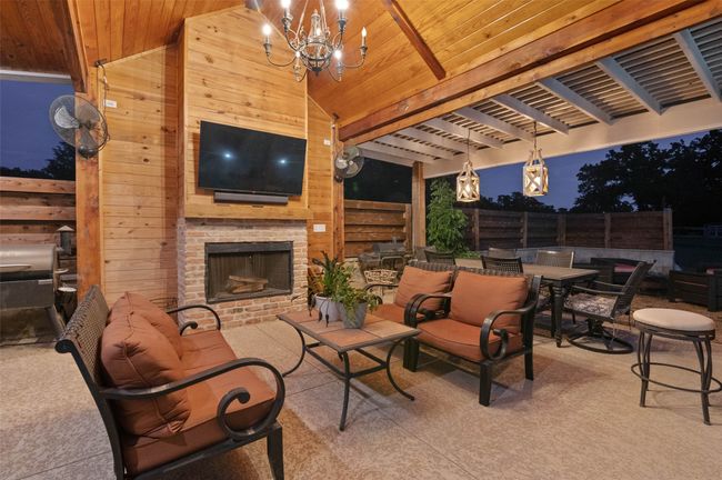 5919 Ranch Estates Rd, House other with 4 bedrooms, 4 bathrooms and null parking in Krugerville TX | Image 35