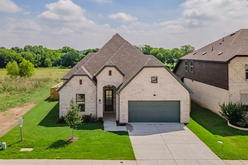 160 Rockin River Dr, Fort Worth, TX, 76120-1802 | Card Image