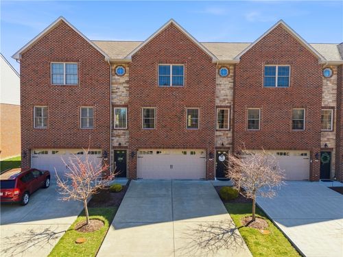 583 Chesnic Dr, Canonsburg, PA, 15317-1498 | Card Image