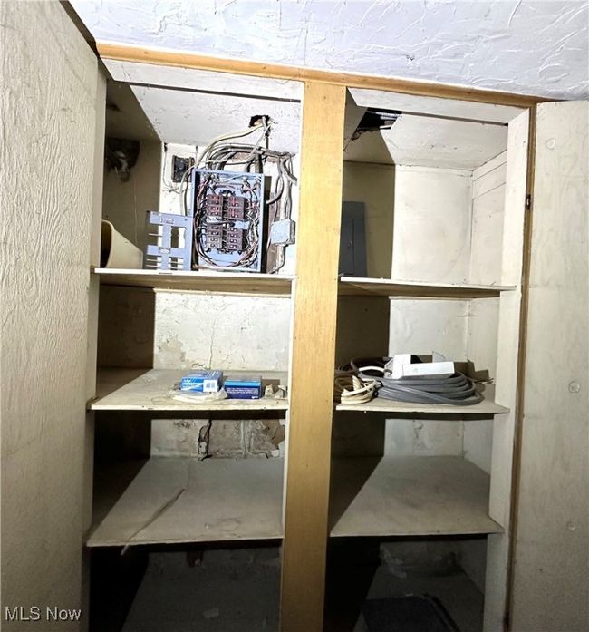 Electric panel | Image 36