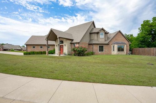 3711 S Persimmon Street, Stillwater, OK, 74074 | Card Image