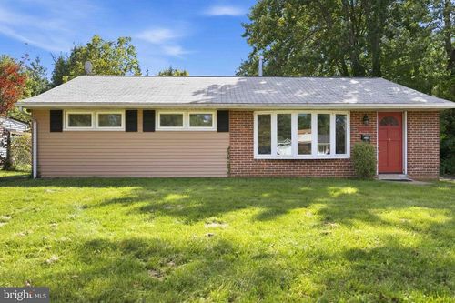 2806 Anzac Ave, ABINGTON, PA, 19001-4117 | Card Image