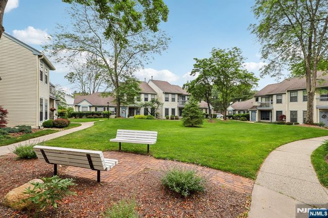 7 Eakens Ct, Condo with 2 bedrooms, 1 bathrooms and null parking in Mahwah NJ | Image 33