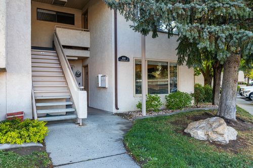 apt-11-935 Creekhill Ln, Midvale, UT, 84047-5116 | Card Image