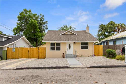 8514 N Mitchell Ave, TAMPA, FL, 33604-1627 | Card Image