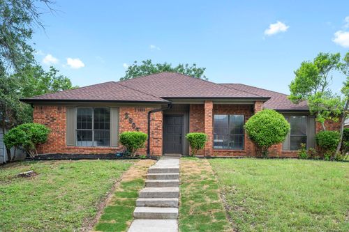 2903 Creekside Ct, Carrollton, TX, 75007-5047 | Card Image