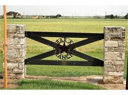 000 Apache Trl, Angleton, TX, 77515 | Card Image