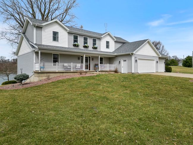 2776 E Lapoint Dr, House other with 3 bedrooms, 4 bathrooms and null parking in Milford IN | Image 4
