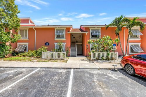 i-4160 35th Ter S, ST PETERSBURG, FL, 33711-4047 | Card Image