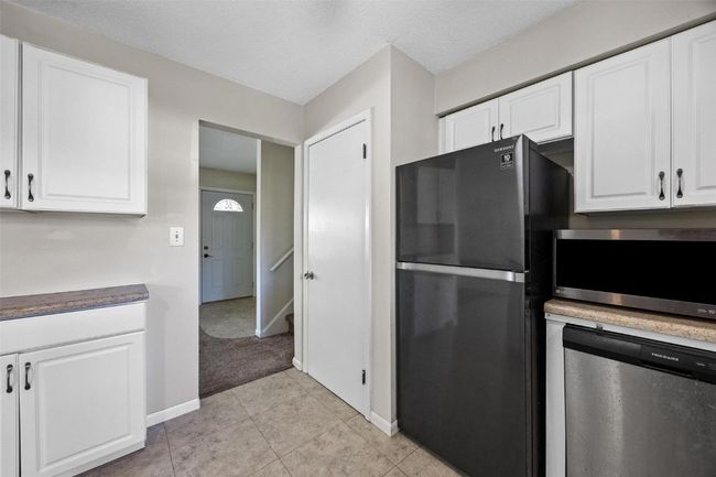 108 Parkview Ct, House other with 3 bedrooms, 2 bathrooms and null parking in Tipton IA | Image 12