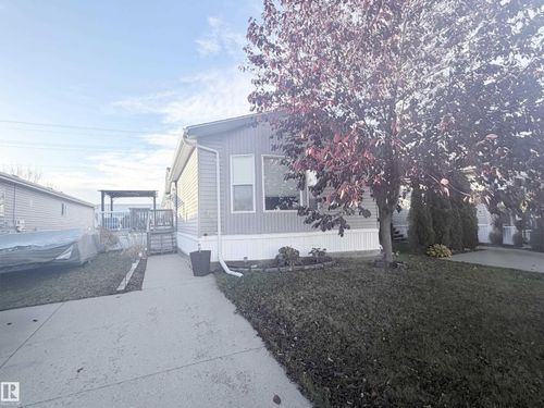 118 Oak Wood Rd Nw, Edmonton, AB, T6P0A2 | Card Image